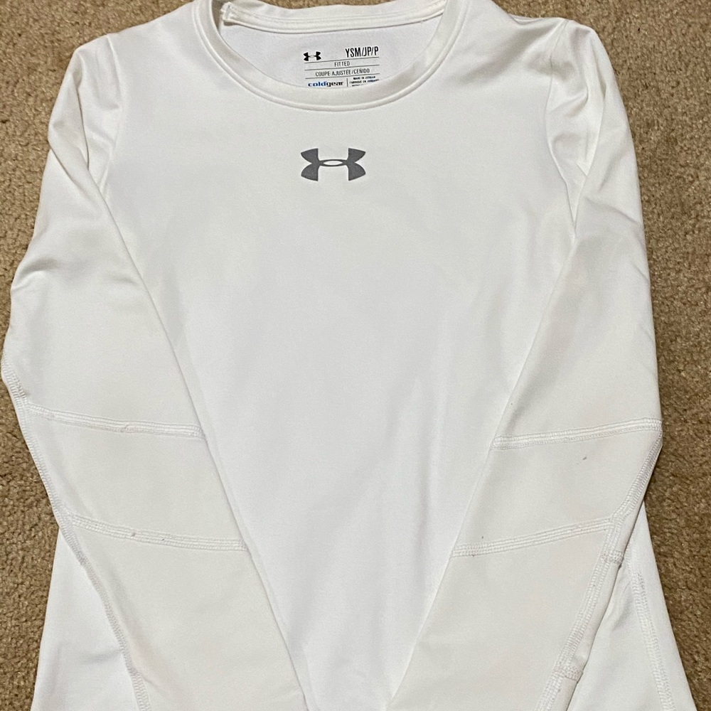❌Under Armour Girls Youth Medium